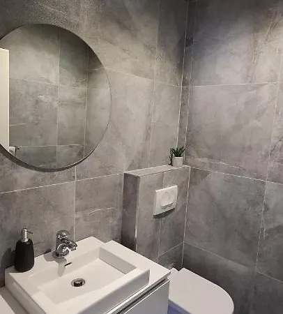 Luxury Isabel Apartment